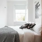 Apartamento de 0 m² en Notting Hill, con 3 habitación(es) y 1 baño(s) privado(s)